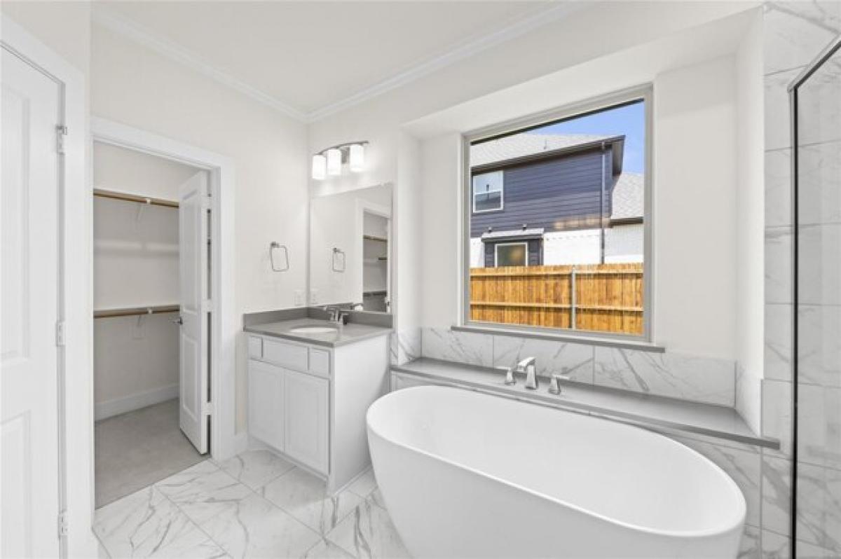 5 bedrooms House in Fate, USA No. 371885