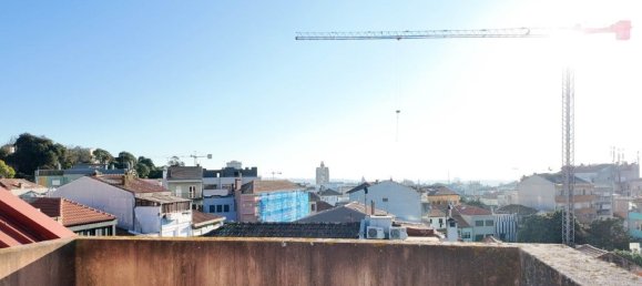 3 bedrooms House in Porto, Portugal No. 124203 30