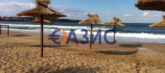 Apartamento de 1 dormitorio en Sozopol, Bulgaria No. 180 35