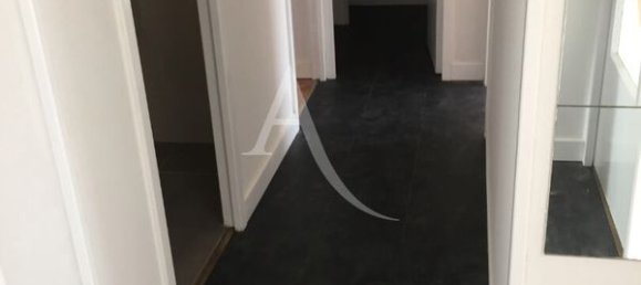 2 Schlafzimmer Wohnung in Soissons, France, Nr. 82673 5