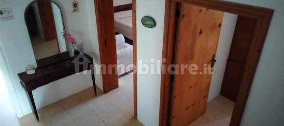 3 Schlafzimmer Villa in Lizzano, Italy, Nr. 85870 48