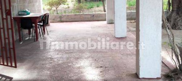 3 Schlafzimmer Villa in Lizzano, Italy, Nr. 85870 12