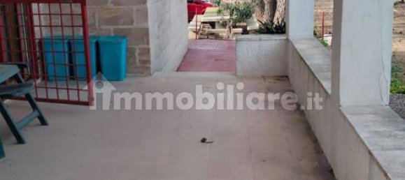 3 Schlafzimmer Villa in Lizzano, Italy, Nr. 85870 11