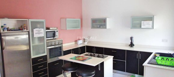 4 bedrooms Penthouse in Msida, Malta No. 4050 16