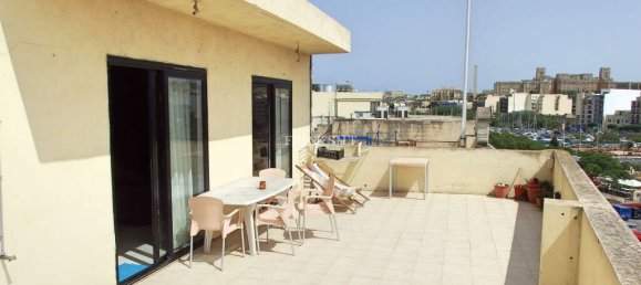 4 bedrooms Penthouse in Msida, Malta No. 4050 30