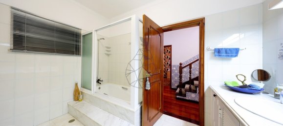 4 bedrooms Villa in Alvor, Portugal No. 134247 48