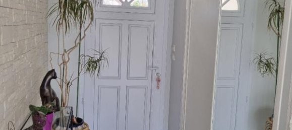 5 bedrooms House in Villetrun, France No. 243864 16