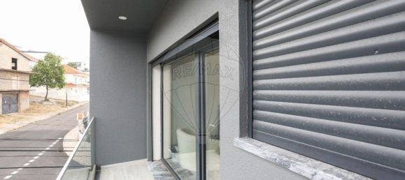 5 غرف نوم منزل في Odivelas, Portugal رقم 180234 44