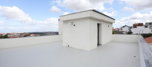 5 غرف نوم منزل في Odivelas, Portugal رقم 180234 18