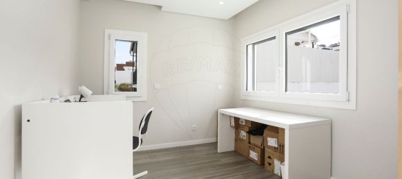 5 غرف نوم منزل في Odivelas, Portugal رقم 180234 31