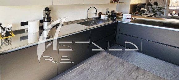 2 chambres Penthouse à Rome, Italy No. 321356 8