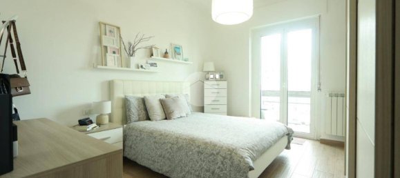 Apartamento de 3 dormitorios en Pescara, Italy No. 208524 5