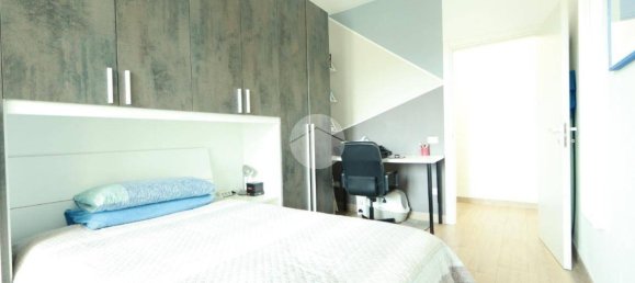 Apartamento de 3 dormitorios en Pescara, Italy No. 208524 10