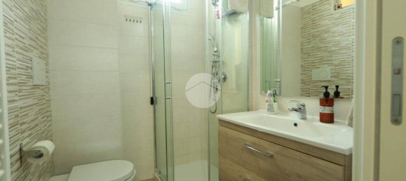 Apartamento de 3 dormitorios en Pescara, Italy No. 208524 11