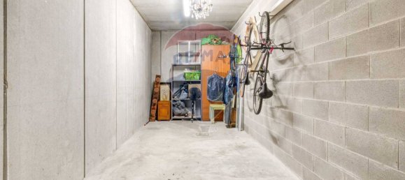 2 Schlafzimmer Wohnung in Cardano al Campo, Italy, Nr. 308682 20