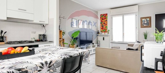 2 Schlafzimmer Wohnung in Cardano al Campo, Italy, Nr. 308682 5