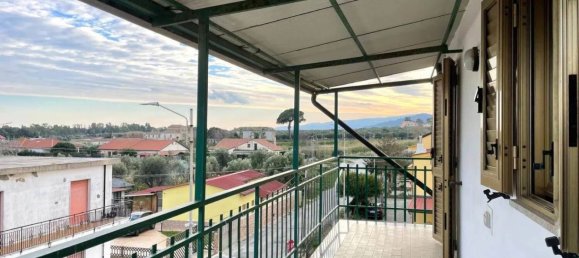 6 bedrooms Apartment in Borgia, Italy No. 211202 7