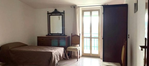 6 bedrooms Apartment in Borgia, Italy No. 211202 18