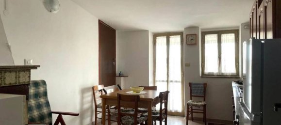 6 bedrooms Apartment in Borgia, Italy No. 211202 3