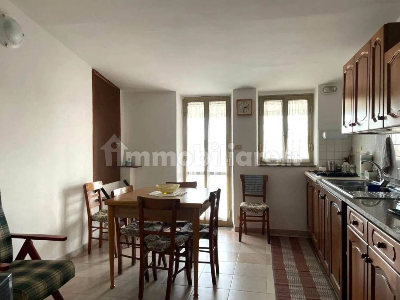 6 bedrooms Apartment in Borgia, Italy No. 211202