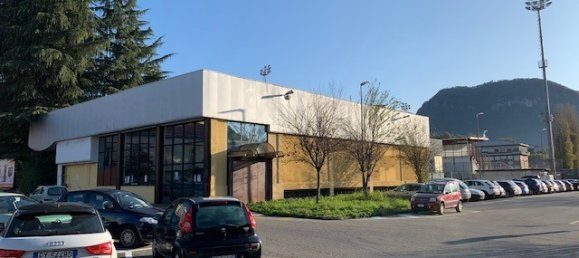 Lagerhaus in Borgosesia, Italy 708m², Nr. 69113 6