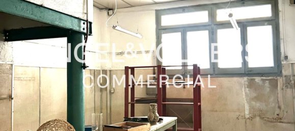 155m² Commercial property in Ciutat Vella, Spain No. 146025 3