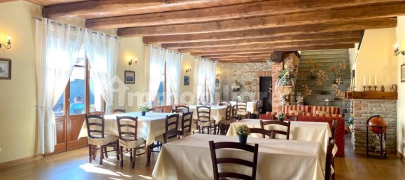 6 bedrooms House in Somano, Italy No. 108872 4