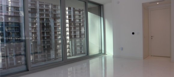 1 bedroom Commercial property for sale in Miami, Miami-Dade, Florida, USA № 614563 8