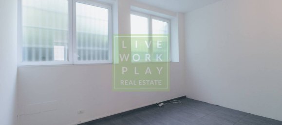 2 bedrooms Apartment in Milan, Italy No. 377186 38