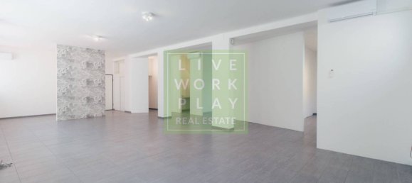 2 bedrooms Apartment in Milan, Italy No. 377186 26