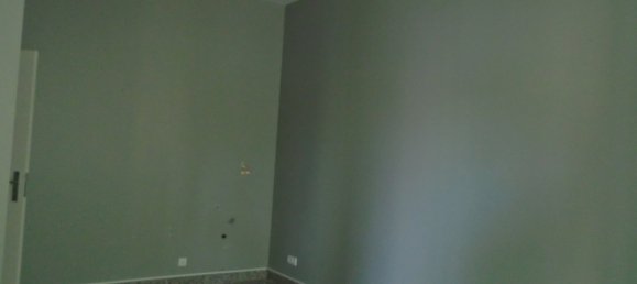 80m² Commercial property in Vila do Conde, Portugal No. 82772 2