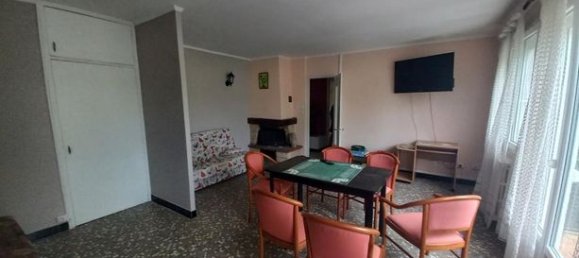 5 bedrooms House in Mirande, France No. 301851 7