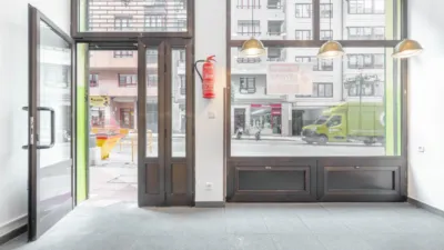 45m² Commercial property in Oviedo, Spain No. 273018