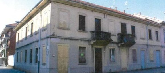 3-Zimmer Doppelhaus in Busto Arsizio, Italy, Nr. 334139 20