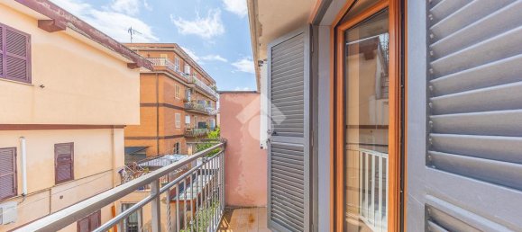 2 bedrooms Apartment in Rome, Italy No. 291906 18