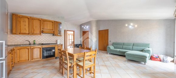 2 bedrooms Apartment in Rome, Italy No. 291906 4