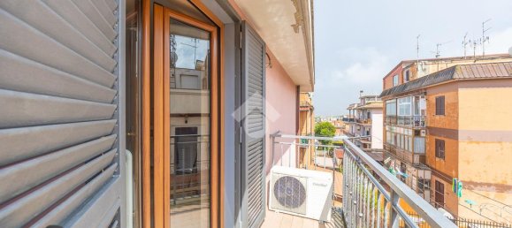 2 bedrooms Apartment in Rome, Italy No. 291906 19