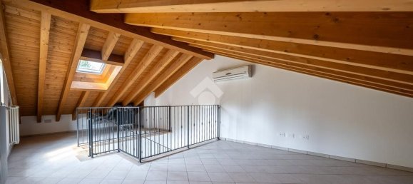 4-salle Maison à Carpi, Italy No. 284012 12