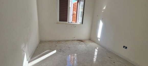 Дуплекс с 6 комнатами в Тортора, Италия № 281624 16