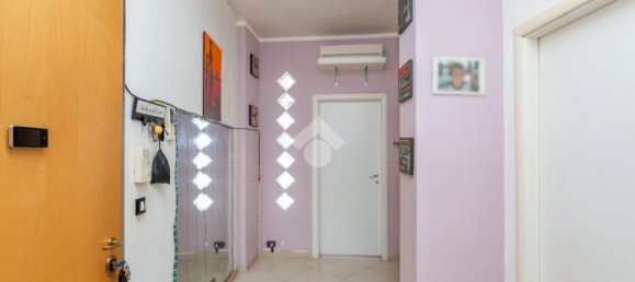 Apartamento de 3 divisões em Turin, Italy N.º 83393 19