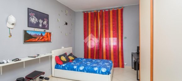 Apartamento de 3 divisões em Turin, Italy N.º 83393 24
