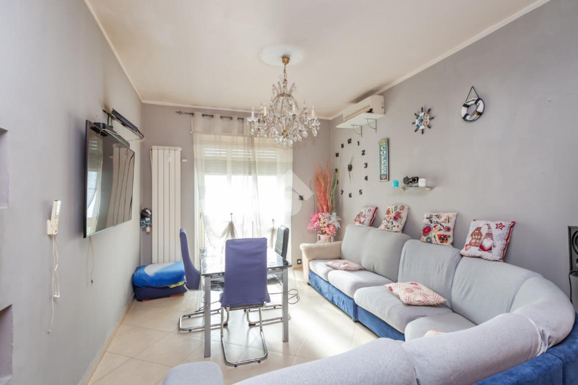 Apartamento de 3 divisões em Turin, Italy N.º 83393