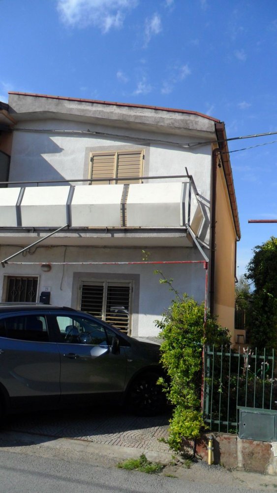 Casa de 4 divisões em Capaccio Paestum, Italy N.º 255404