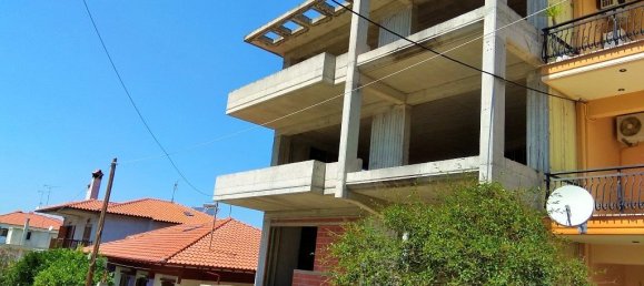 11 bedrooms Commercial property in Chalkidiki, Greece No. 6139 2