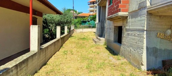 11 bedrooms Commercial property in Chalkidiki, Greece No. 6139 3