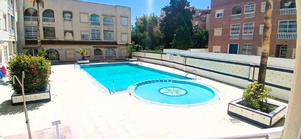 2 chambres appartement à vendre à Torrevieja, Alicante, Valencian Community, Spain № 369963