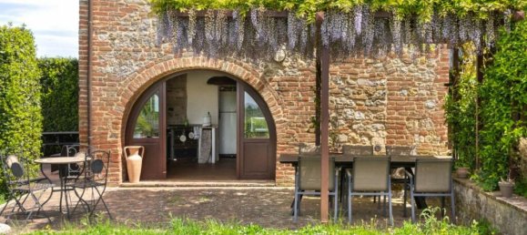 4 bedrooms Villa in Città della Pieve, Italy No. 52745 6