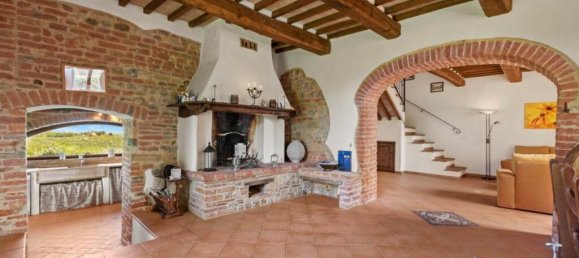 4 bedrooms Villa in Città della Pieve, Italy No. 52745 8