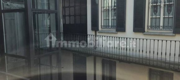 Apartamento T4 em Monza, Italy N.º 189056 13