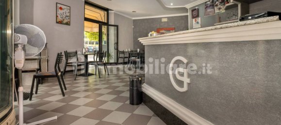 Imóvel comercial de 2 divisões em Turin, Italy N.º 330772 9